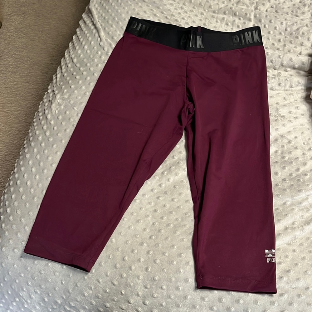 Cute legging capris like new!